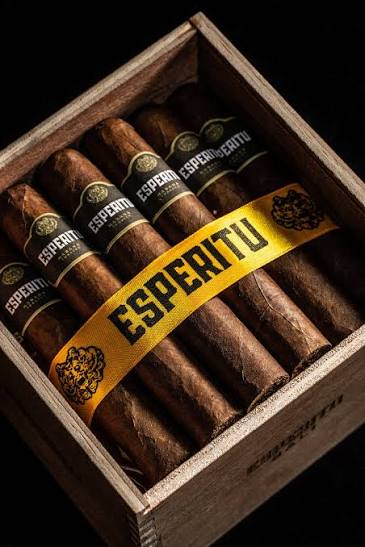 ESPERITU CIGARS_0