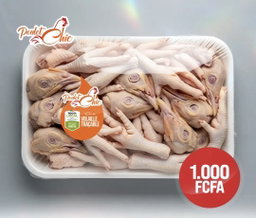 PATTES ET TÊTE DE POULET LOCAL