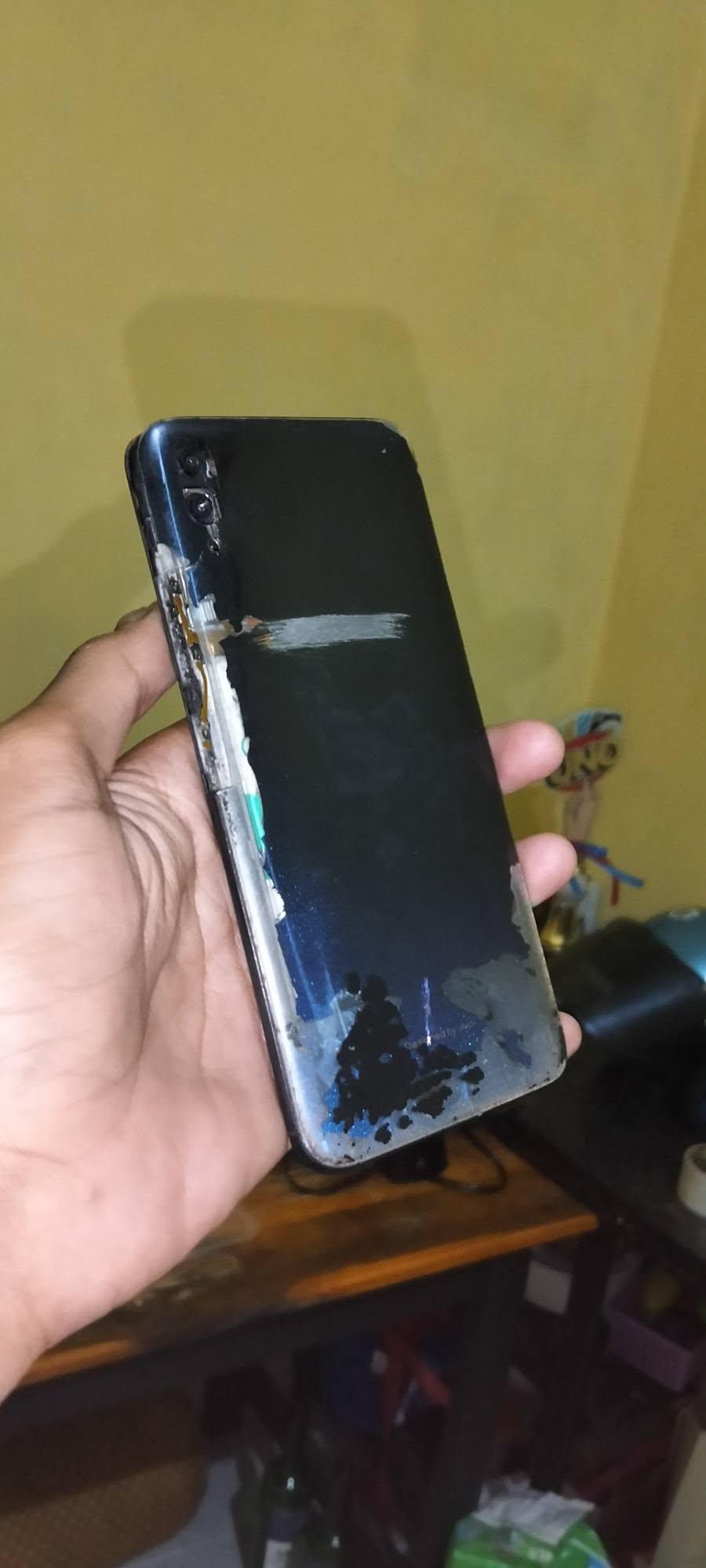 Vivo V11 Pro_3