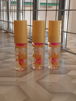 Miss Betty Vitamin C Color Changing Lip Gloss