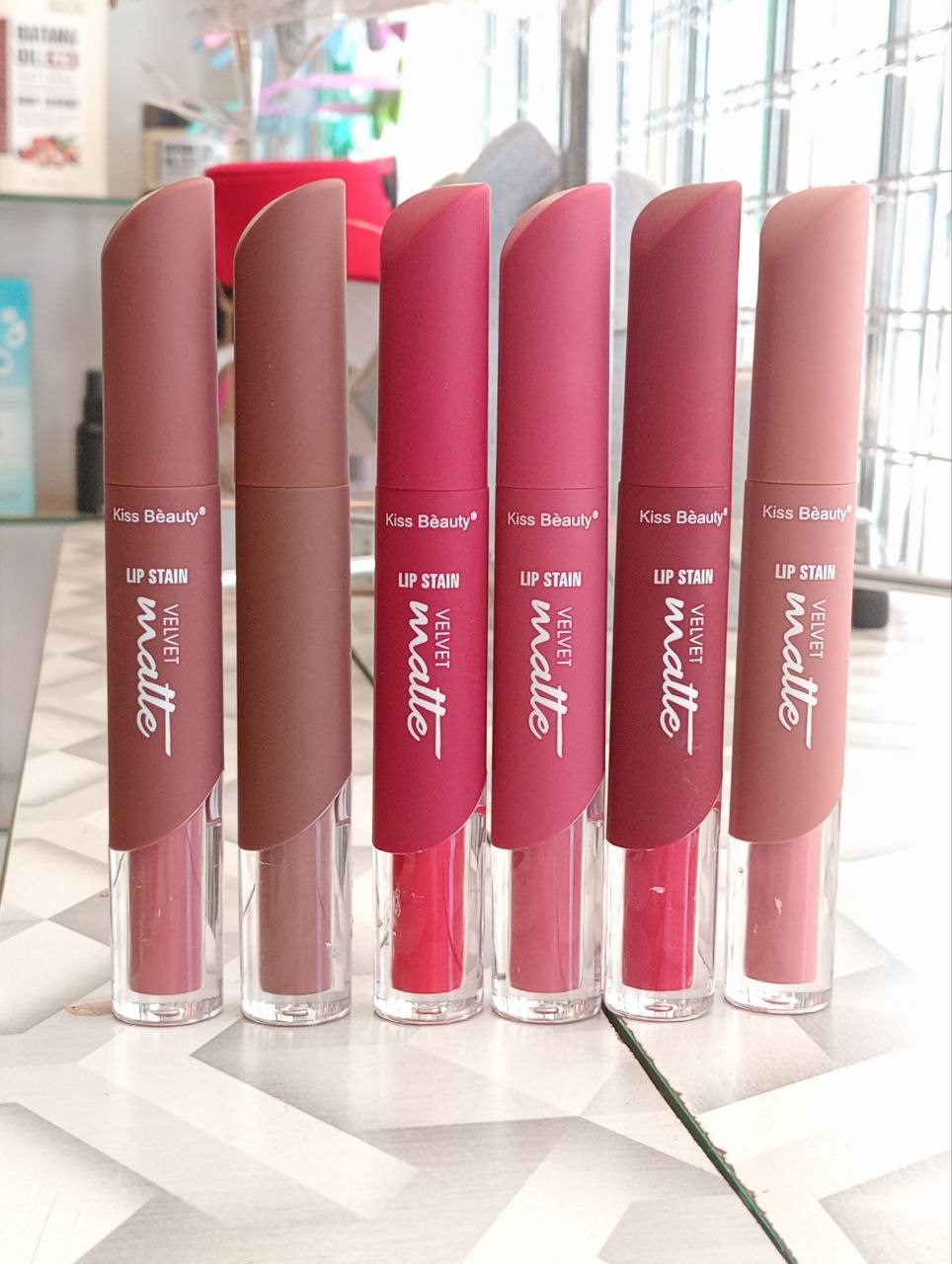Kiss Beauty Velvet Matte Lip Stain_0