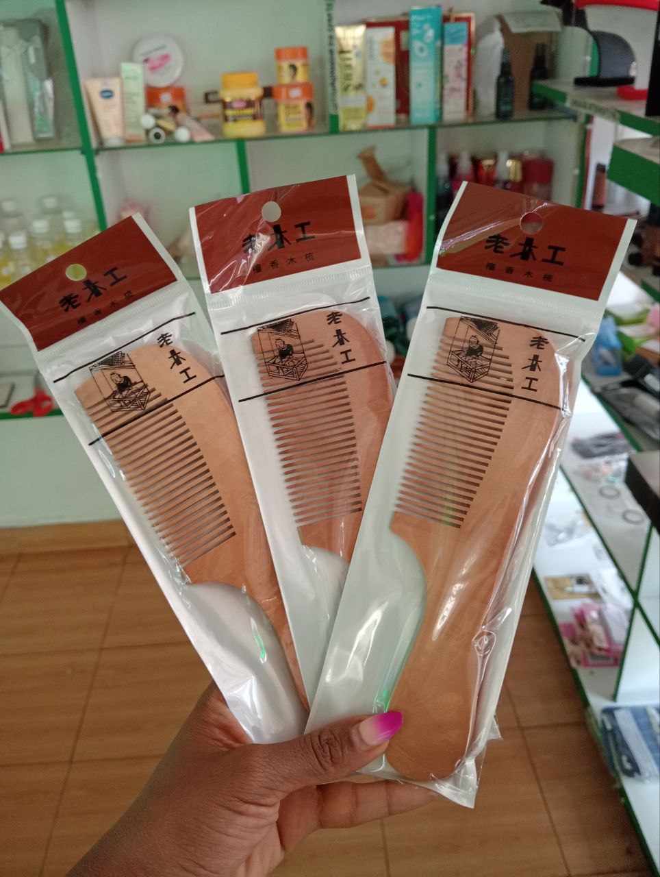 Wooden Hair combs_0