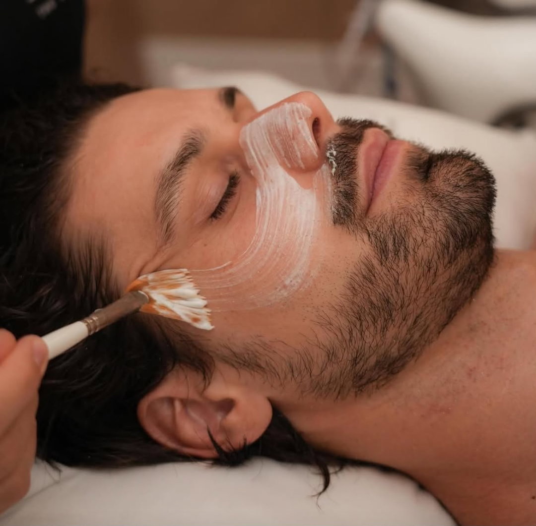 Champion Skin + Vitamin C 90 min Facial 