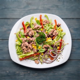 Salata sa tunjevinom