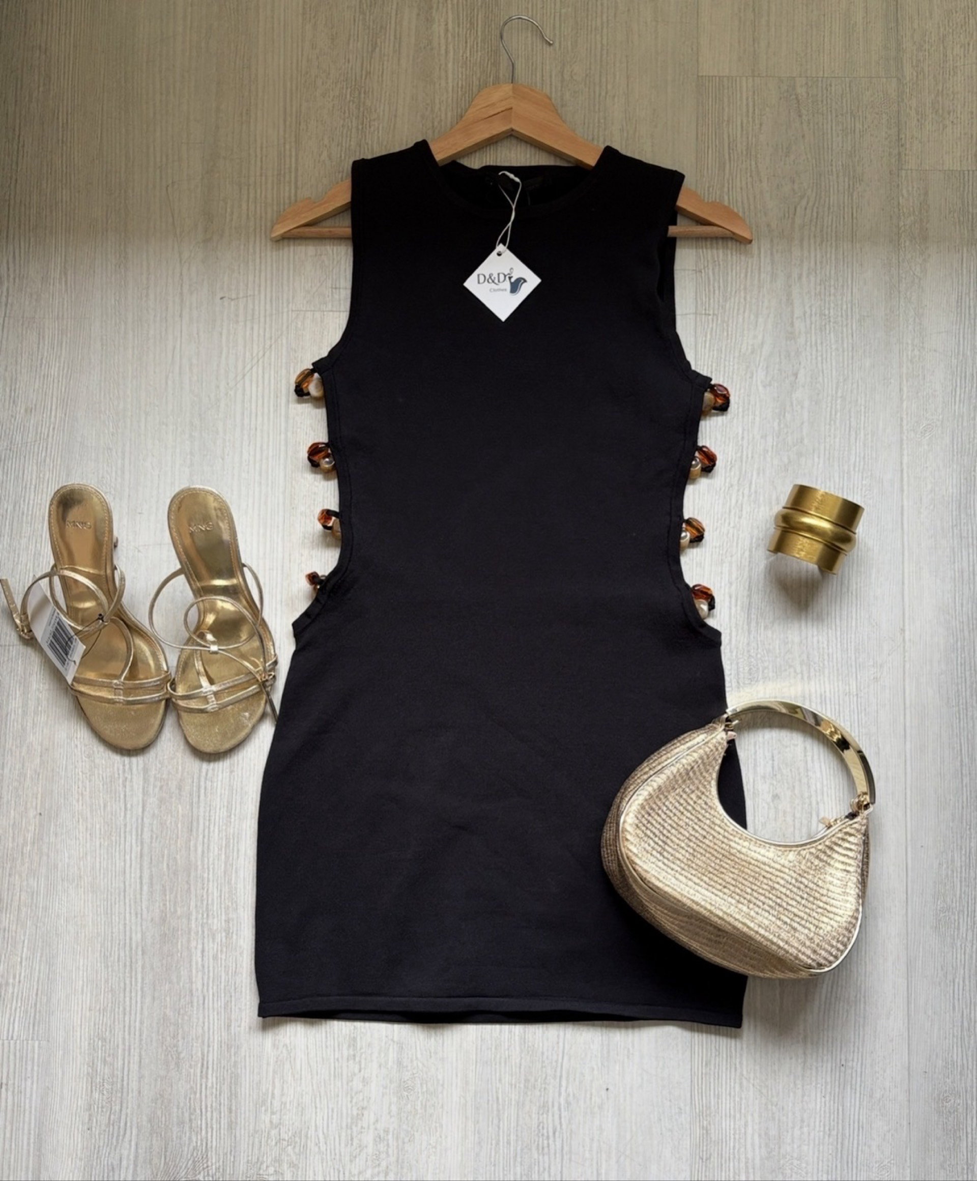 Vestido corto  negro