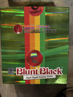 Blunt black