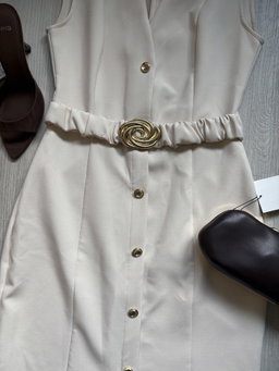 Vestido crema 