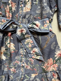 Vestido con flores 