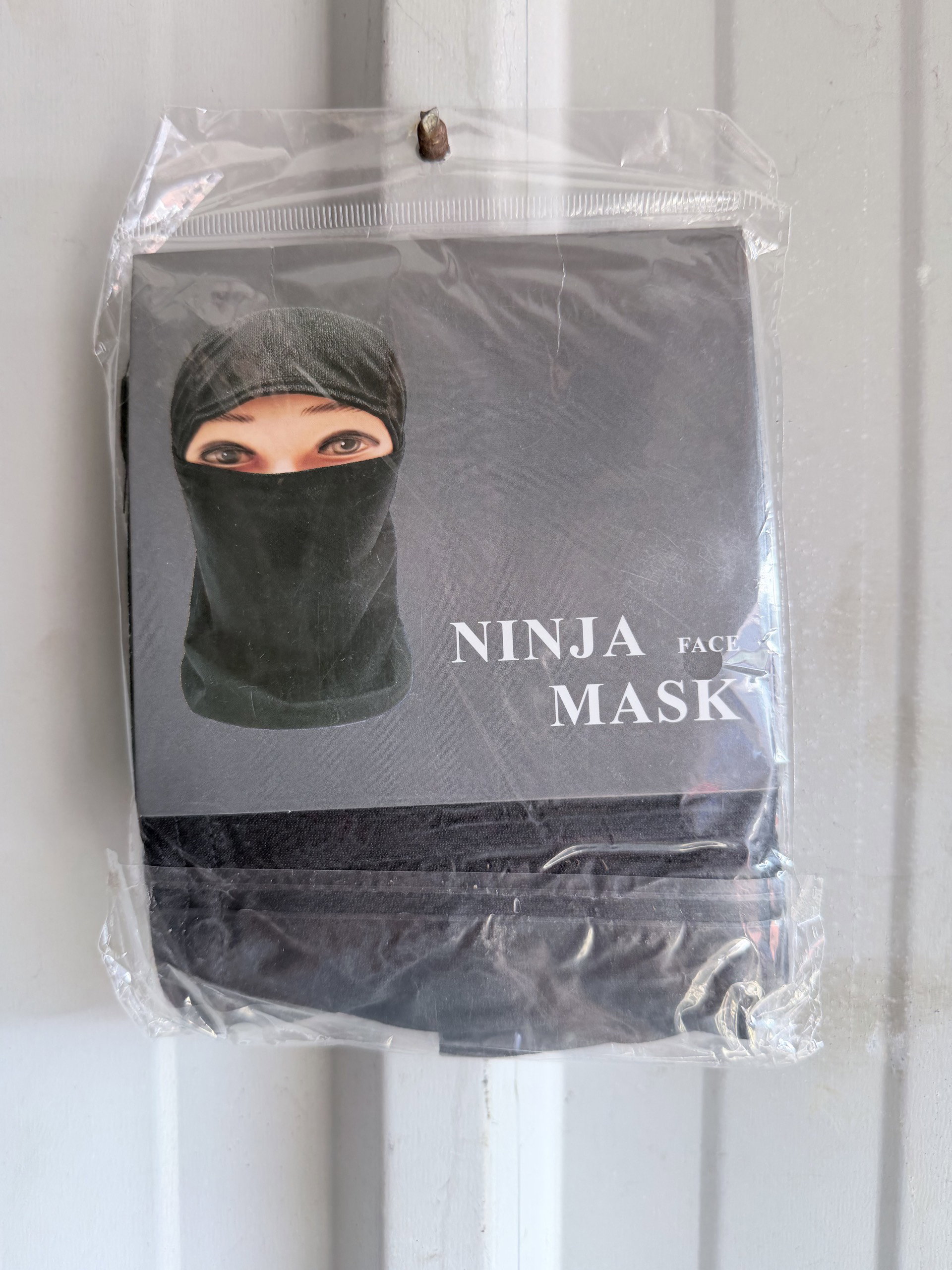 Mask black_0