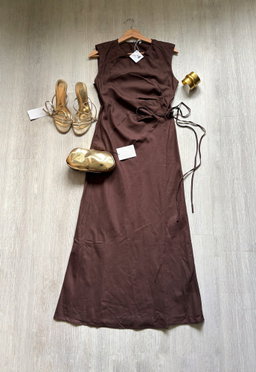 Vestido marrón 