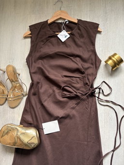 Vestido marrón 