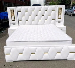 MASTER BED