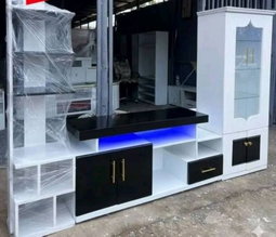 Wall unit