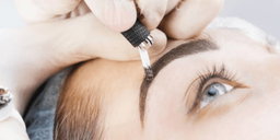Eyebrows Tattooing