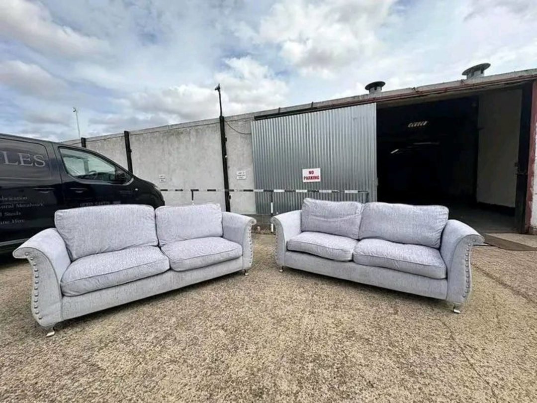 Light grey sofa set
