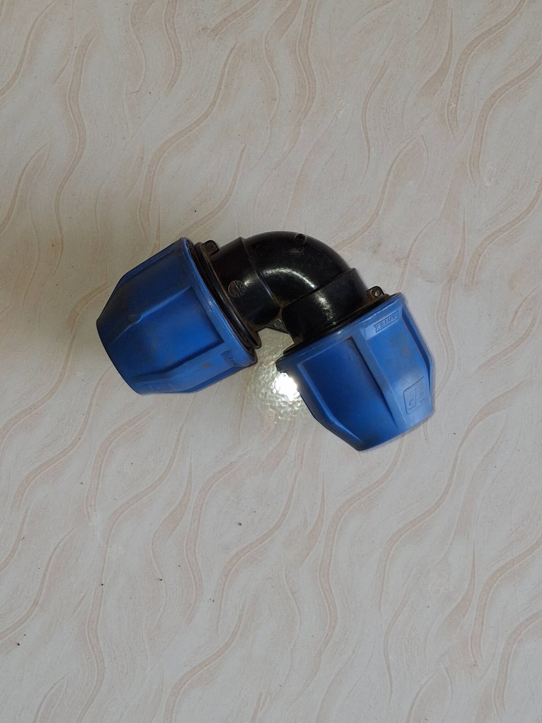 Pe elbow 3/4 ''