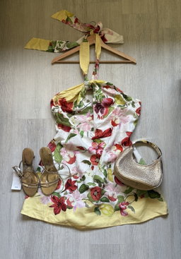 Vestido con flores 