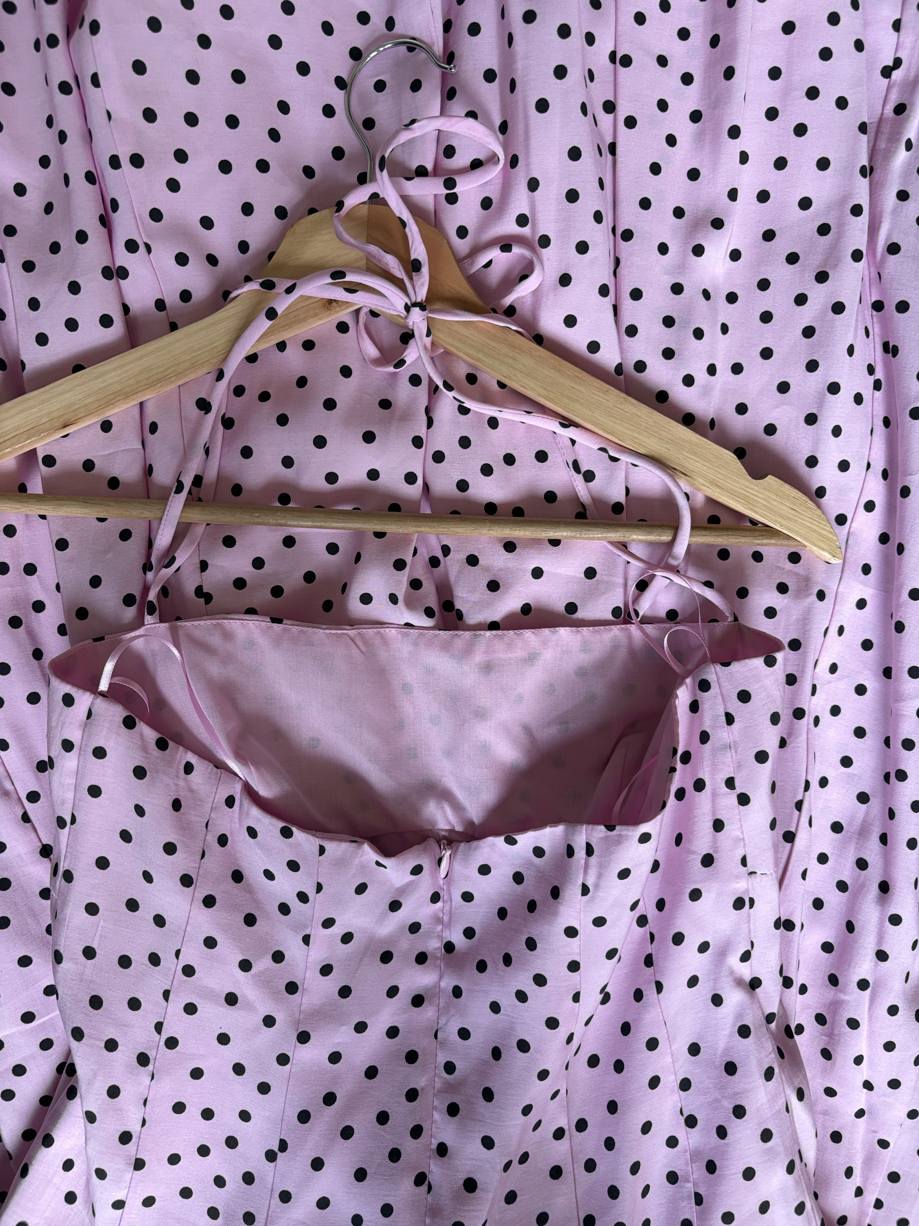 Vestido rosado con puntos _2
