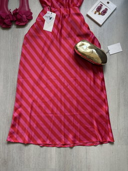 Set rodado con rojo de tallas 