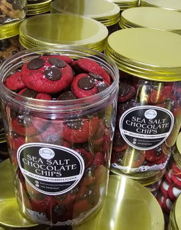 RedVelvet Seasalt Chocochip cookies 50pcs tub