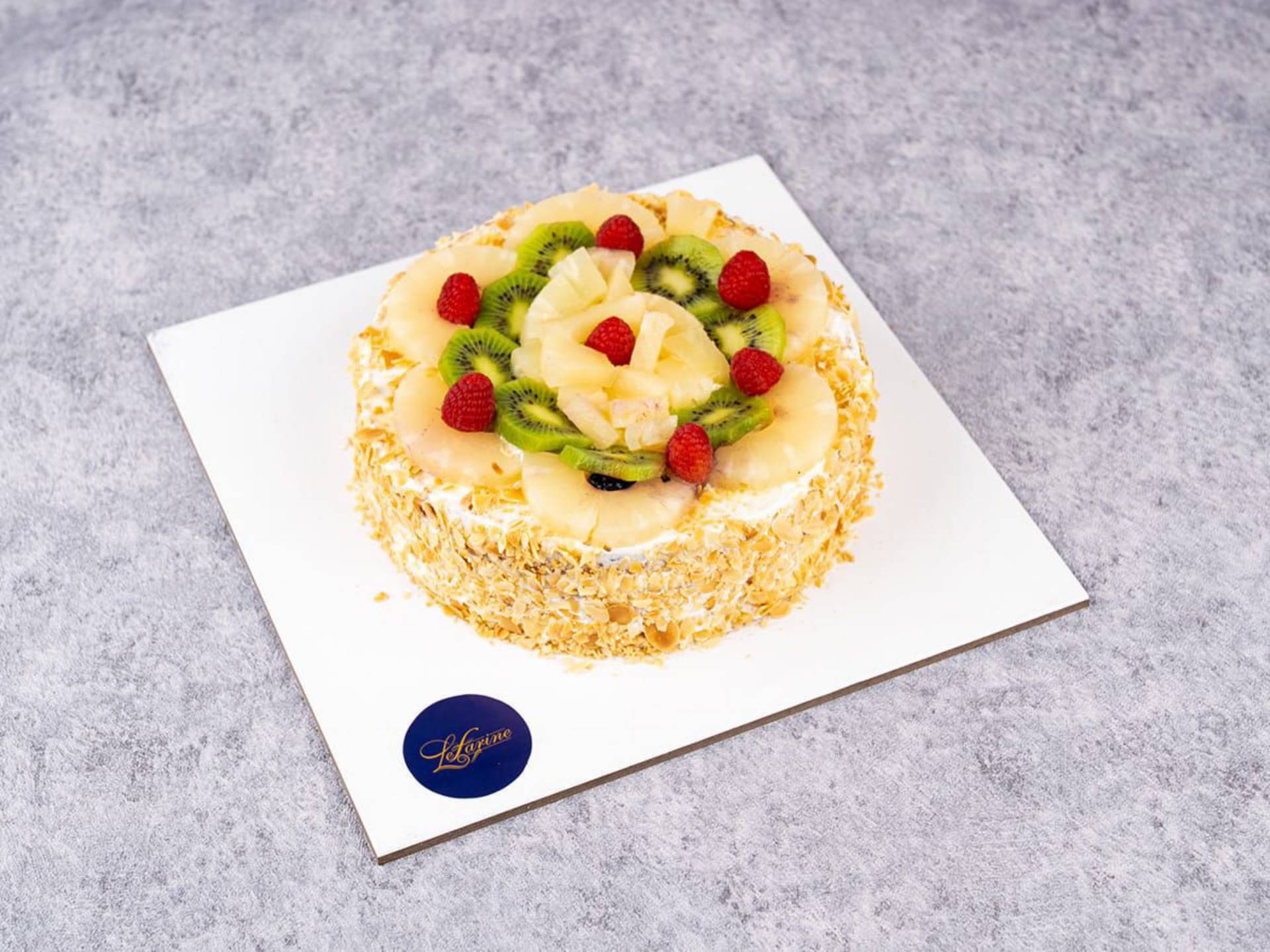 Pineapple and mix fruit custard cake_0
