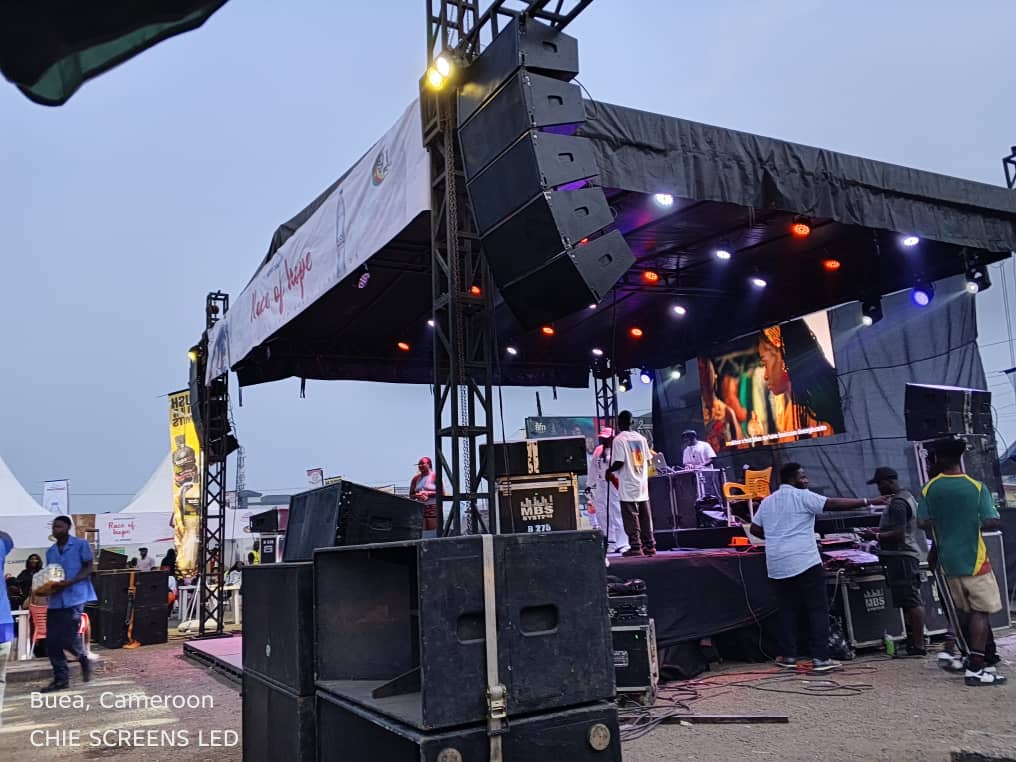A&T entertainment (sound, light, stage and screens) Rentals_3
