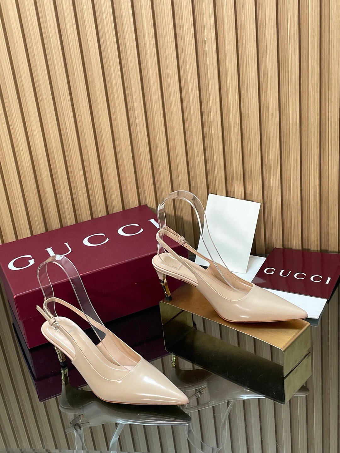 Rear empty sandals 326 Gucci purchasing grade 2026 Fashion Show Summer New Collection of Barefoot Sandals Ankle strap buckle high heels Electroplated metal thin heel pointed shoes Gucci bamboo sandals