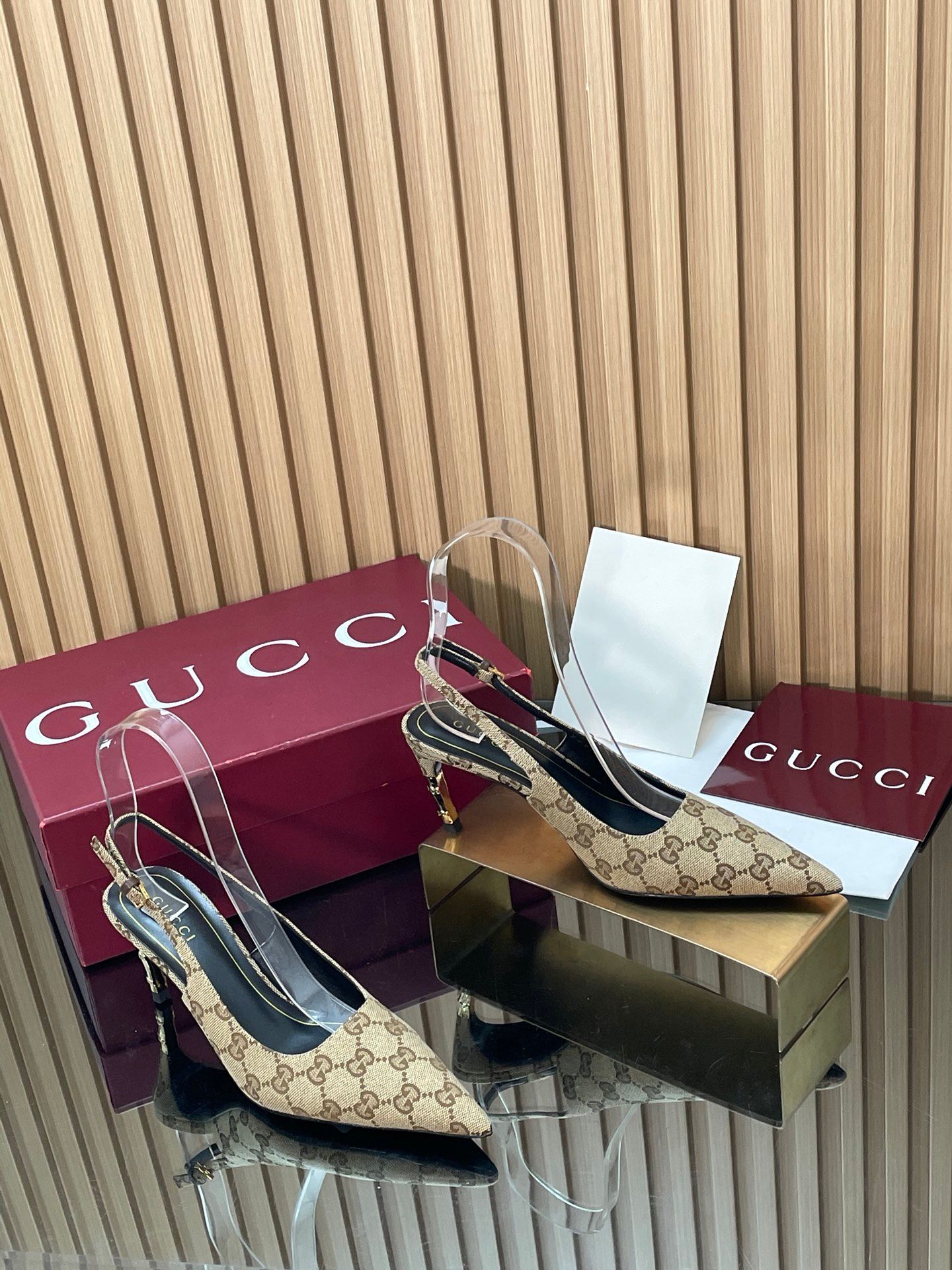 Rear empty sandals 326 Gucci purchasing grade 2026 Fashion Show Summer New Collection of Barefoot Sandals Ankle strap buckle high heels Electroplated metal thin heel pointed shoes Gucci bamboo sandals_0