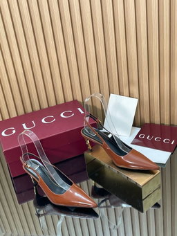 Rear empty sandals 326 Gucci purchasing grade 2026 Fashion Show Summer New Collection of Barefoot Sandals Ankle strap buckle high heels Electroplated metal thin heel pointed shoes Gucci bamboo sandals