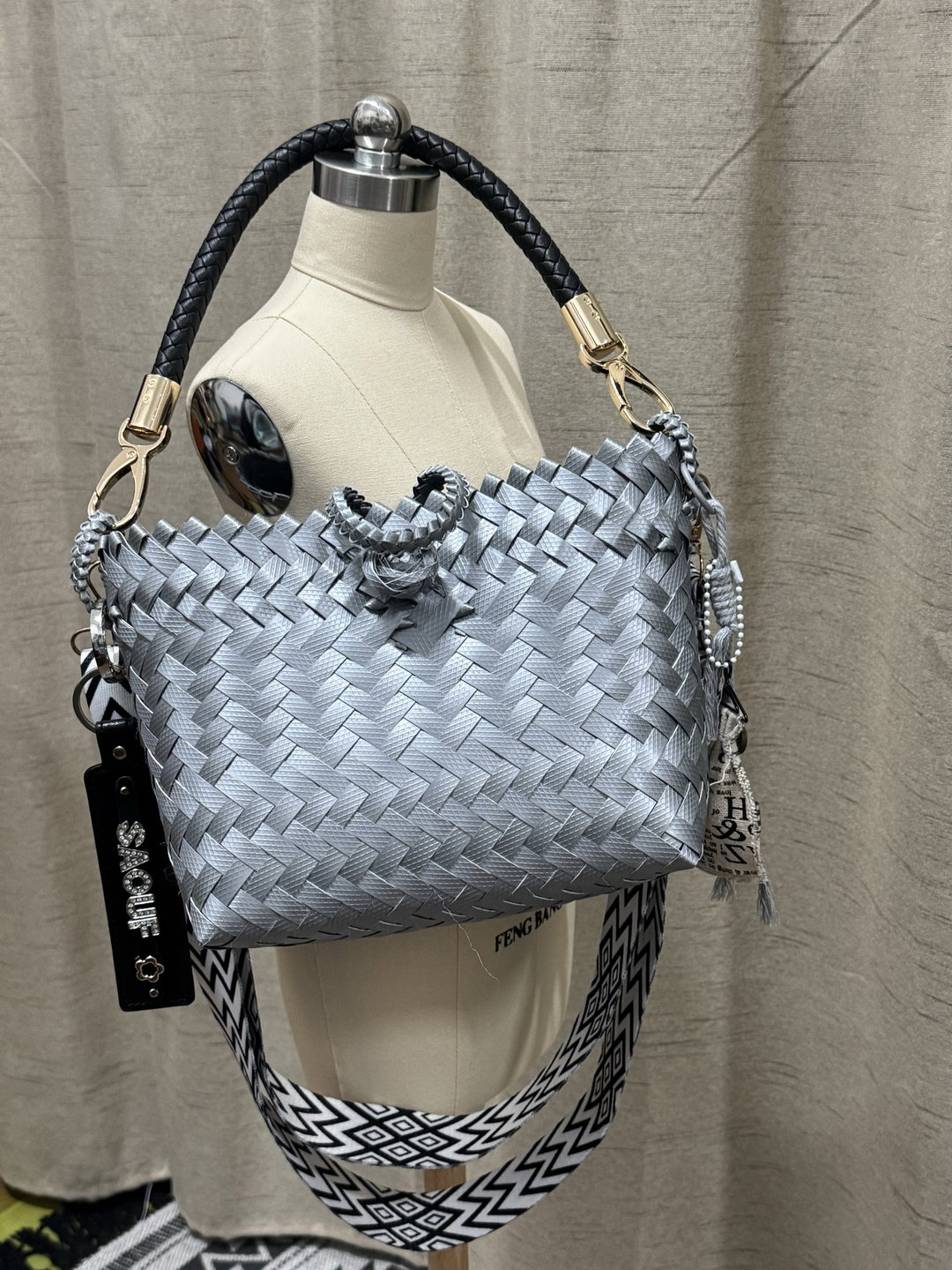 Saouf Handwoven Handbag, Silver