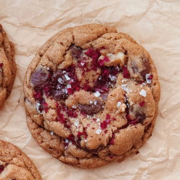 Rose & Dark Choc Cookies