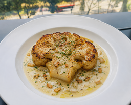 Cauliflower Steak with Infused Garlic Yogurt (V)