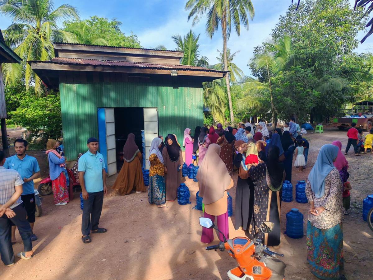 Monthly Fresh Water - Every drop reaches a family._2