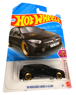 19 Mercedes Benz A-Class