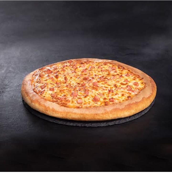 Ham pizza
