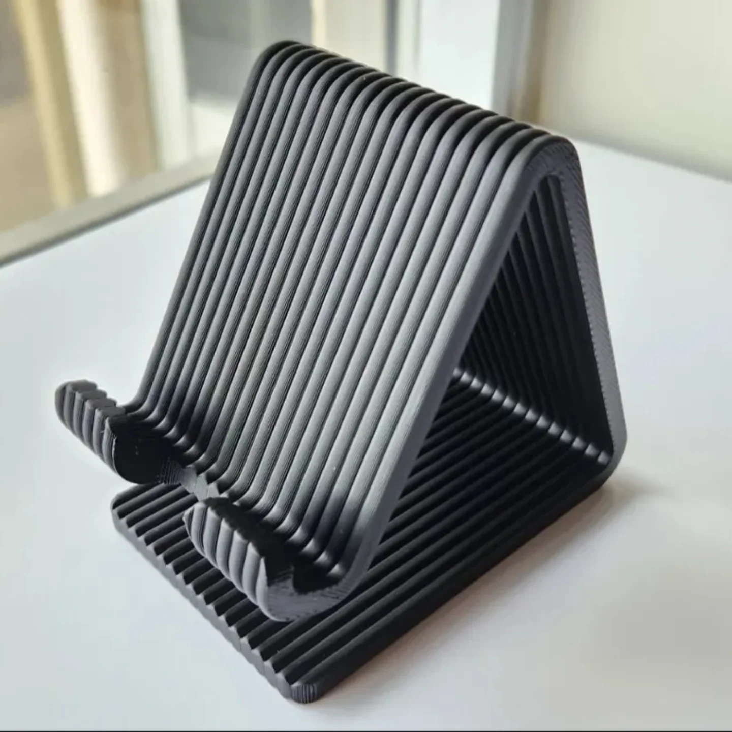 Mbajtëse për telefon_0