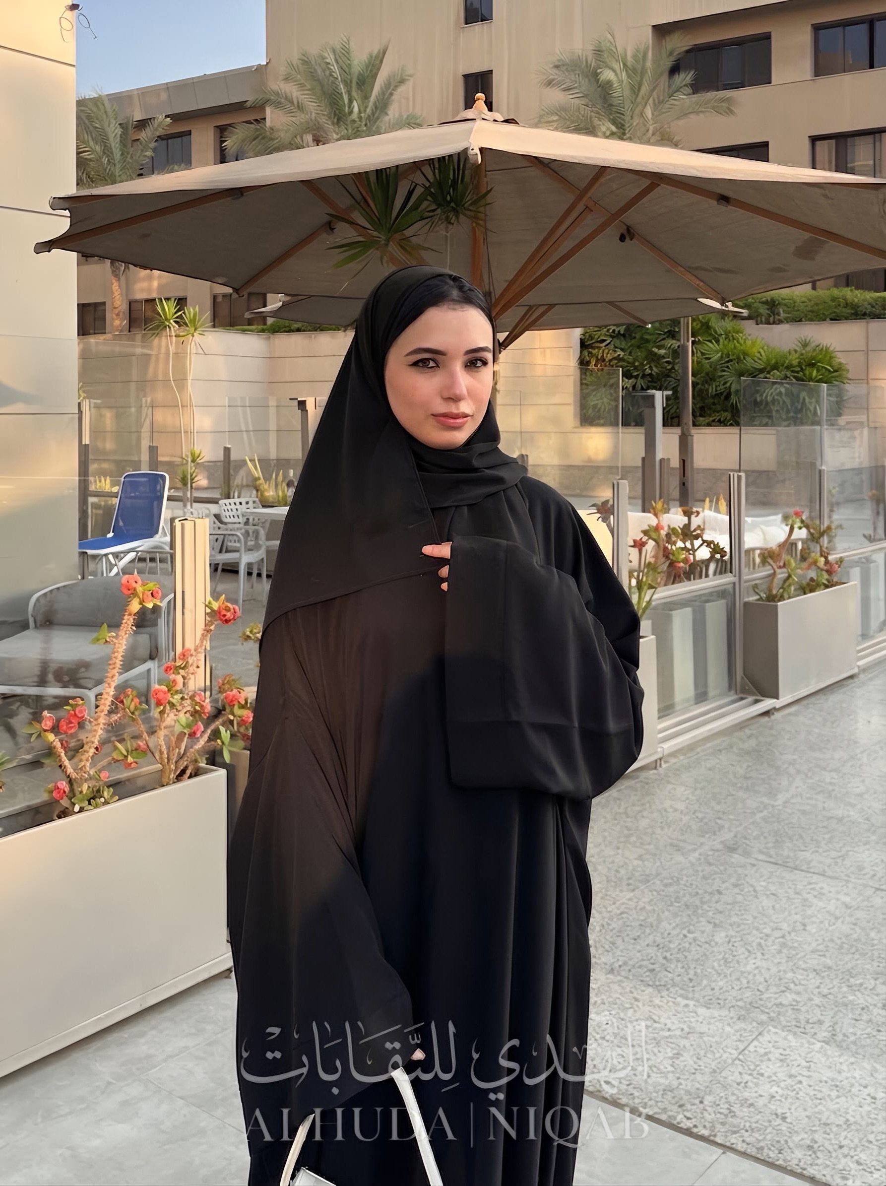 Classic Loose Taupe Abaya
