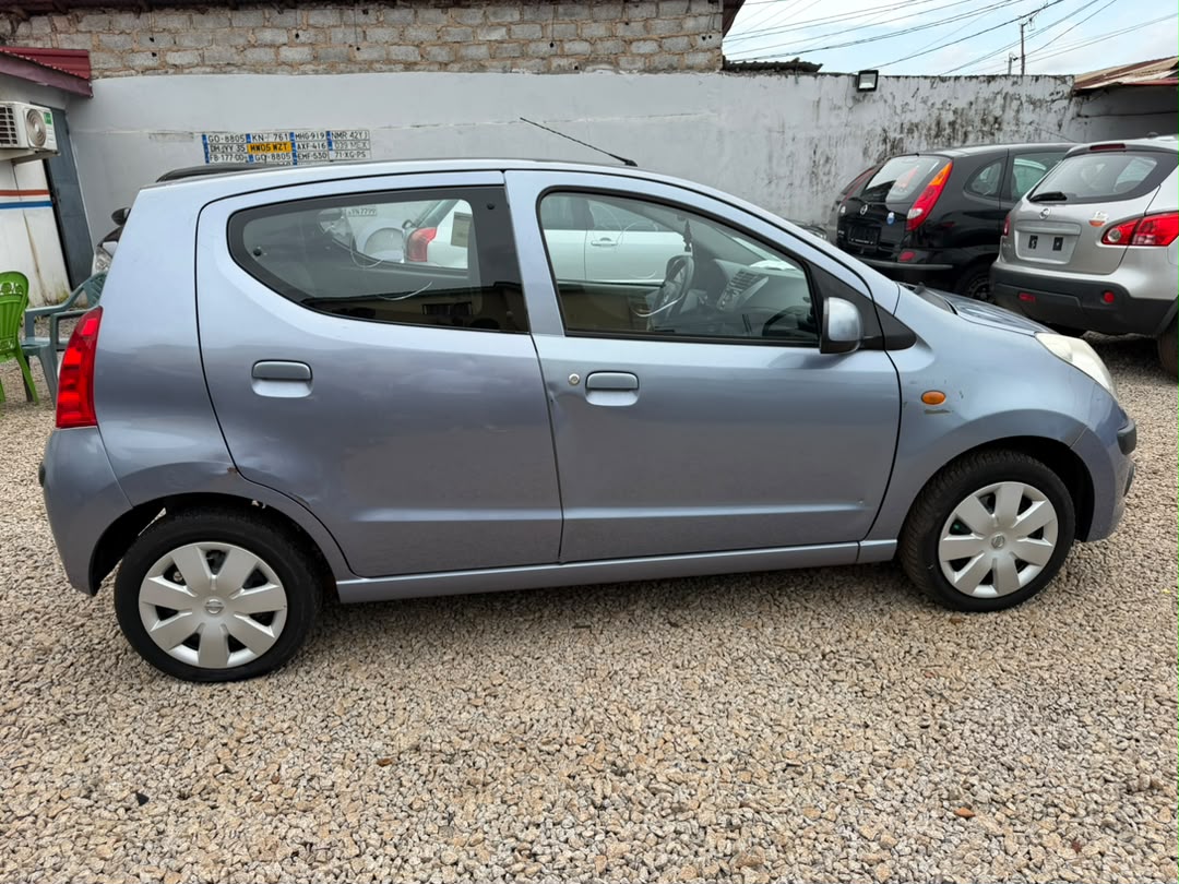 Nissan tixo_5