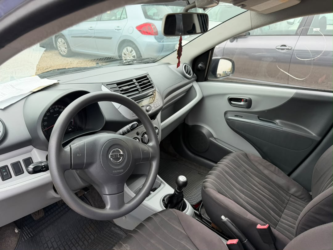 Nissan tixo_10