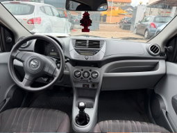 Nissan tixo
