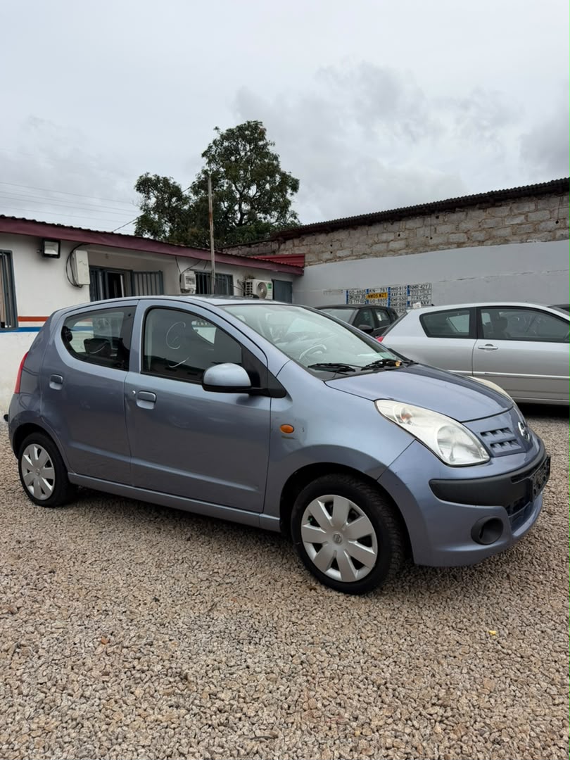 Nissan tixo_4