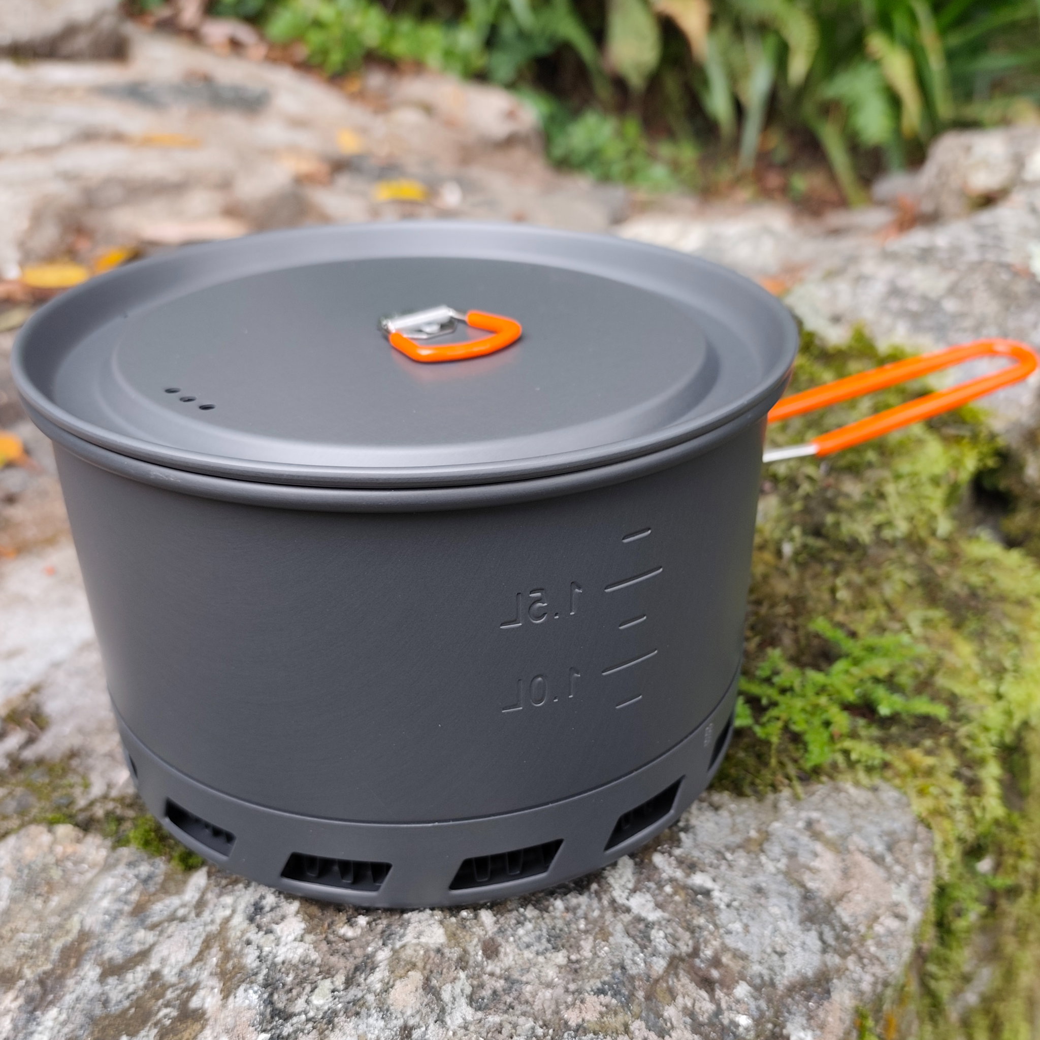 Olla Camping 2.1L alto rendimiento_1