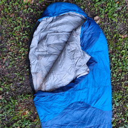 Sleeping +5°C 1.2kg poliéster media montaña