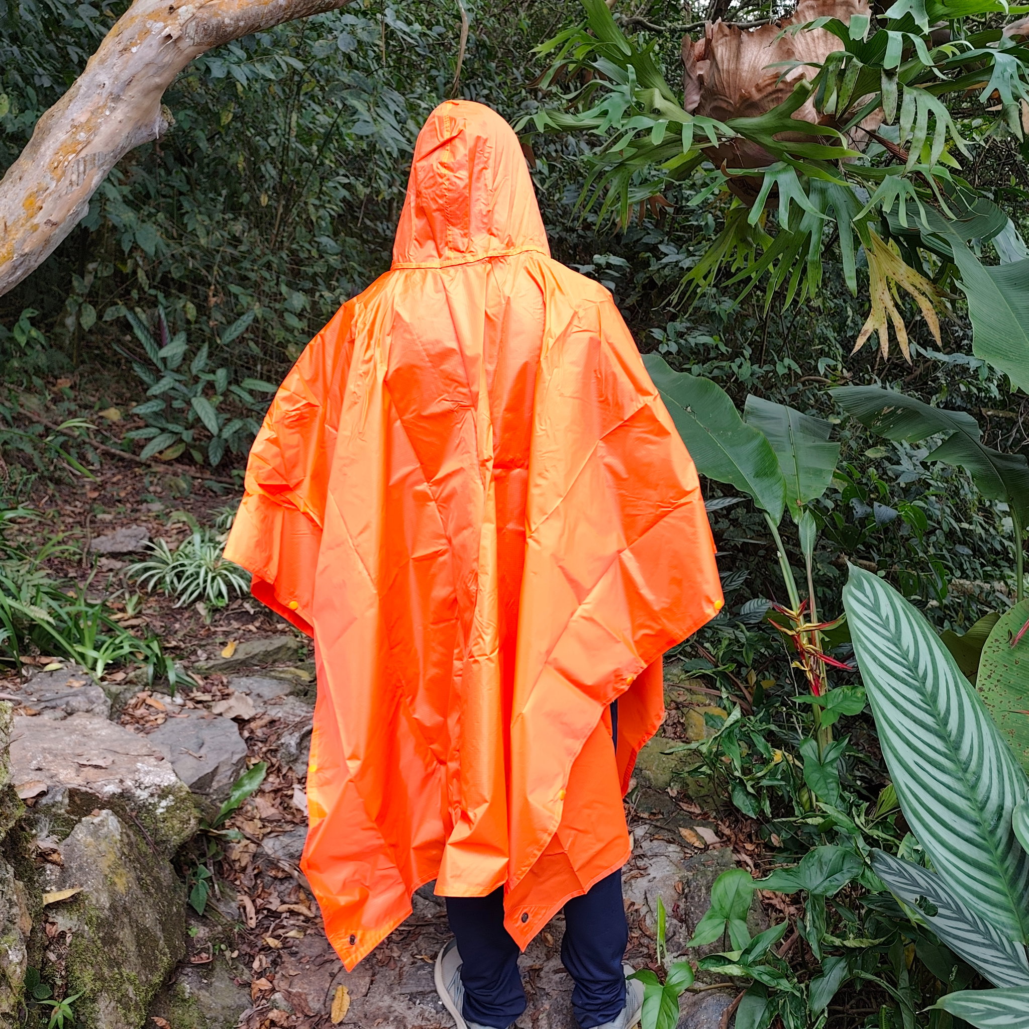 Poncho impermeable_4