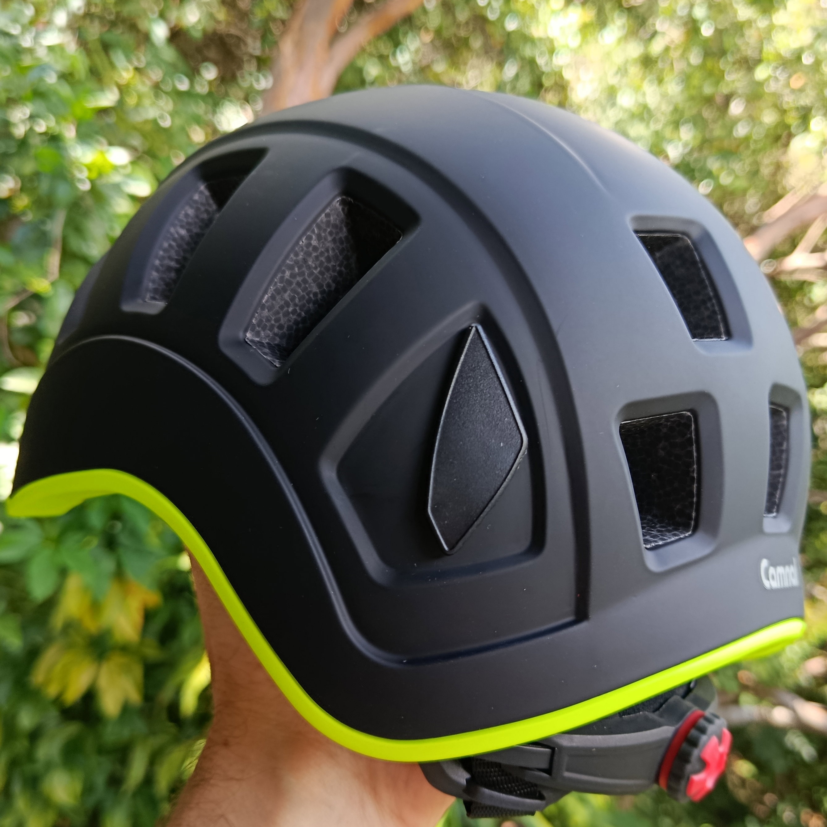 Casco deportivo para escalada y trabajos de altura_7