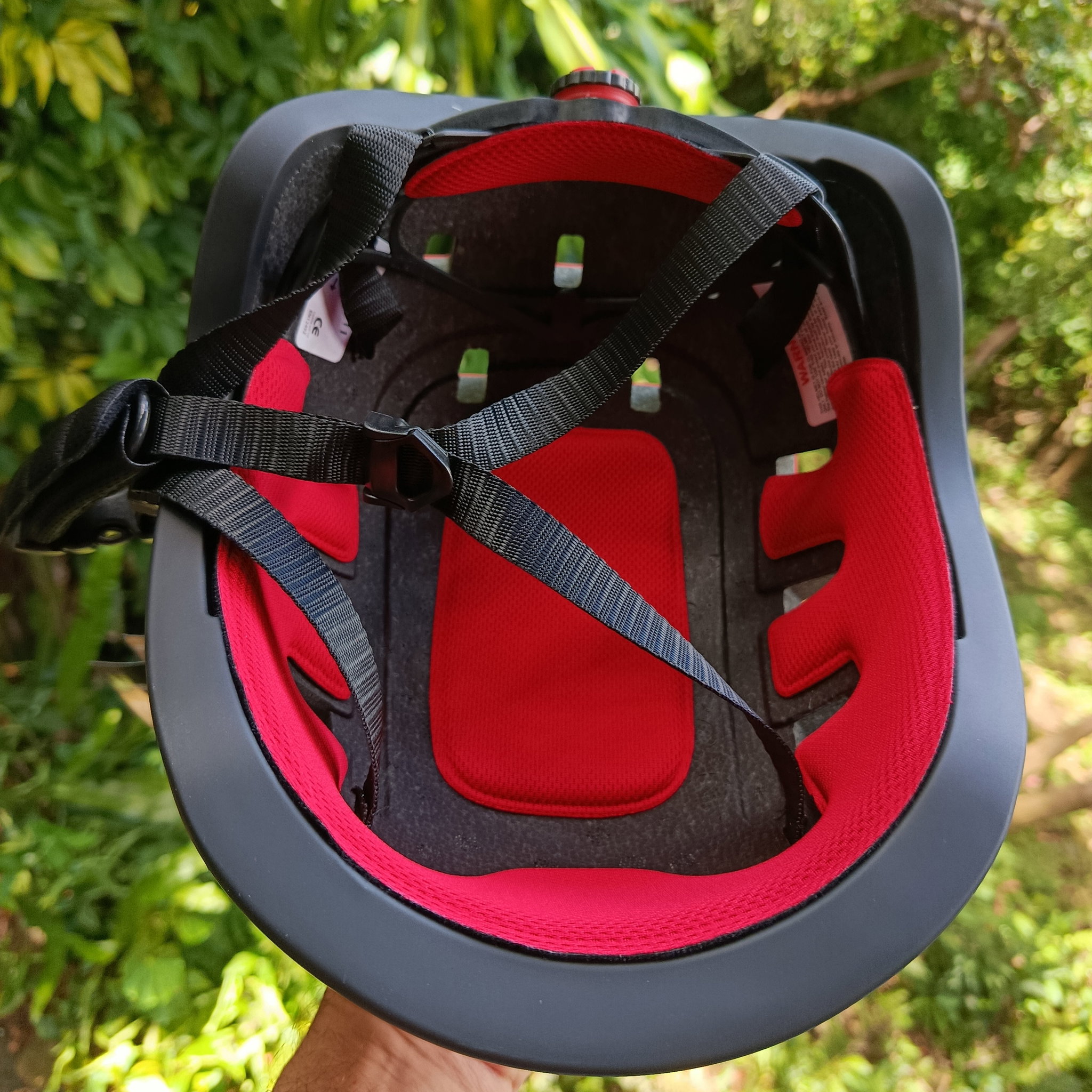 Casco deportivo para escalada y trabajos de altura_1
