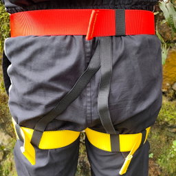 Arnes para trabajos de altura