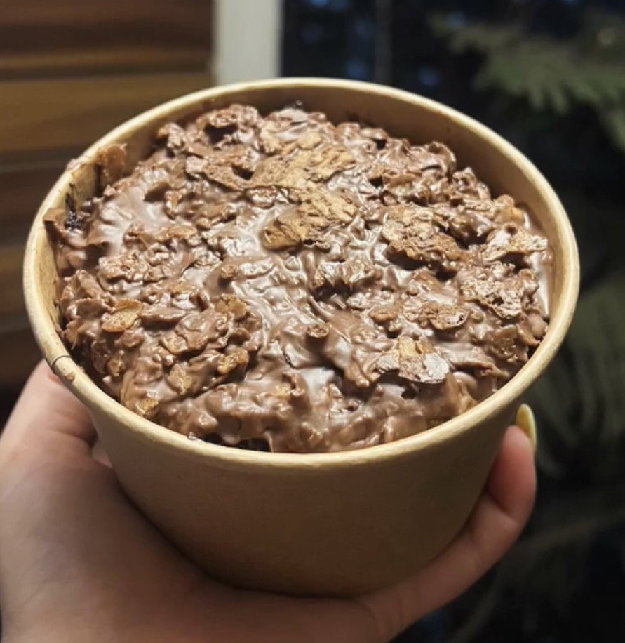 Triple Chocolate Crunch Cake_0