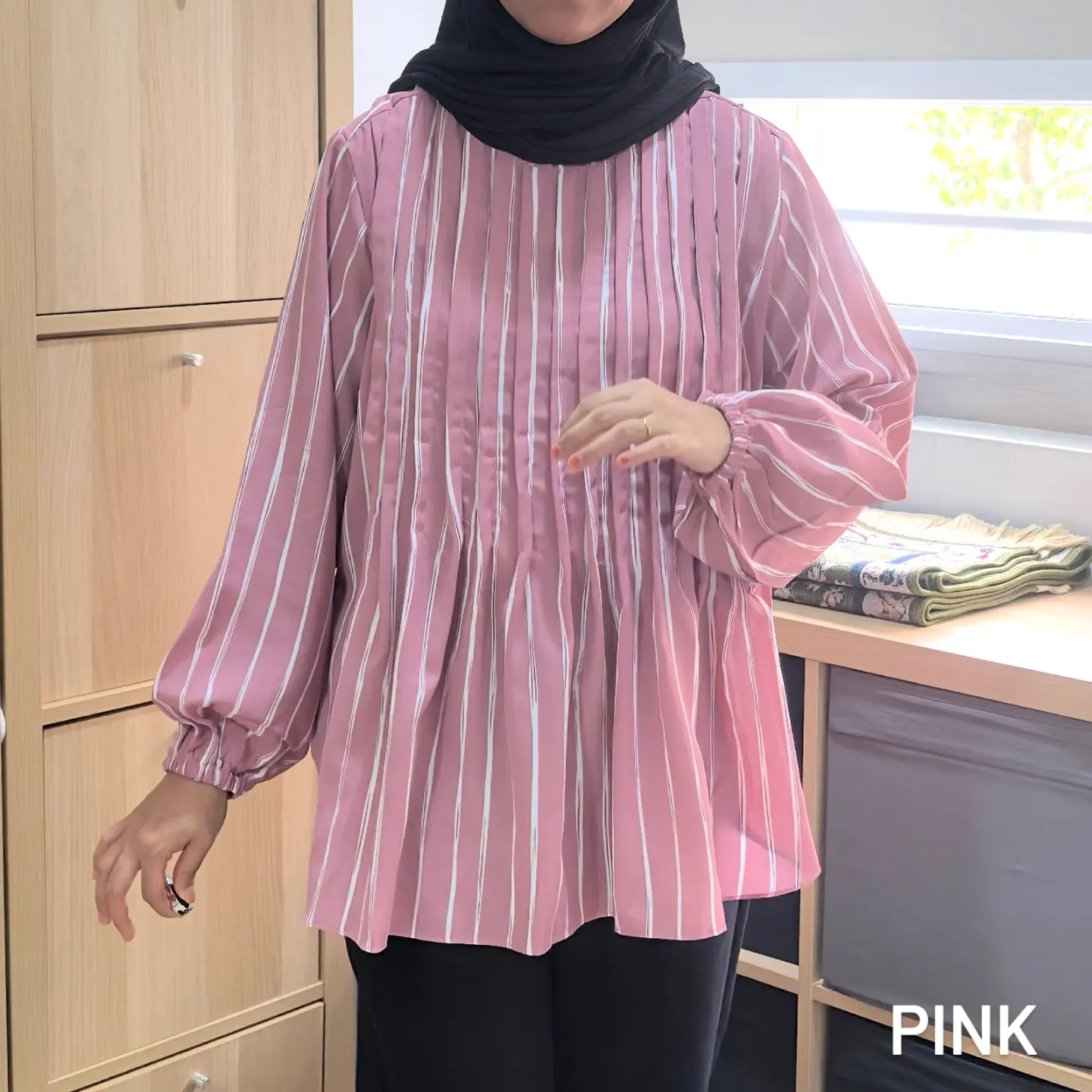 Pleats Stripe Top_3
