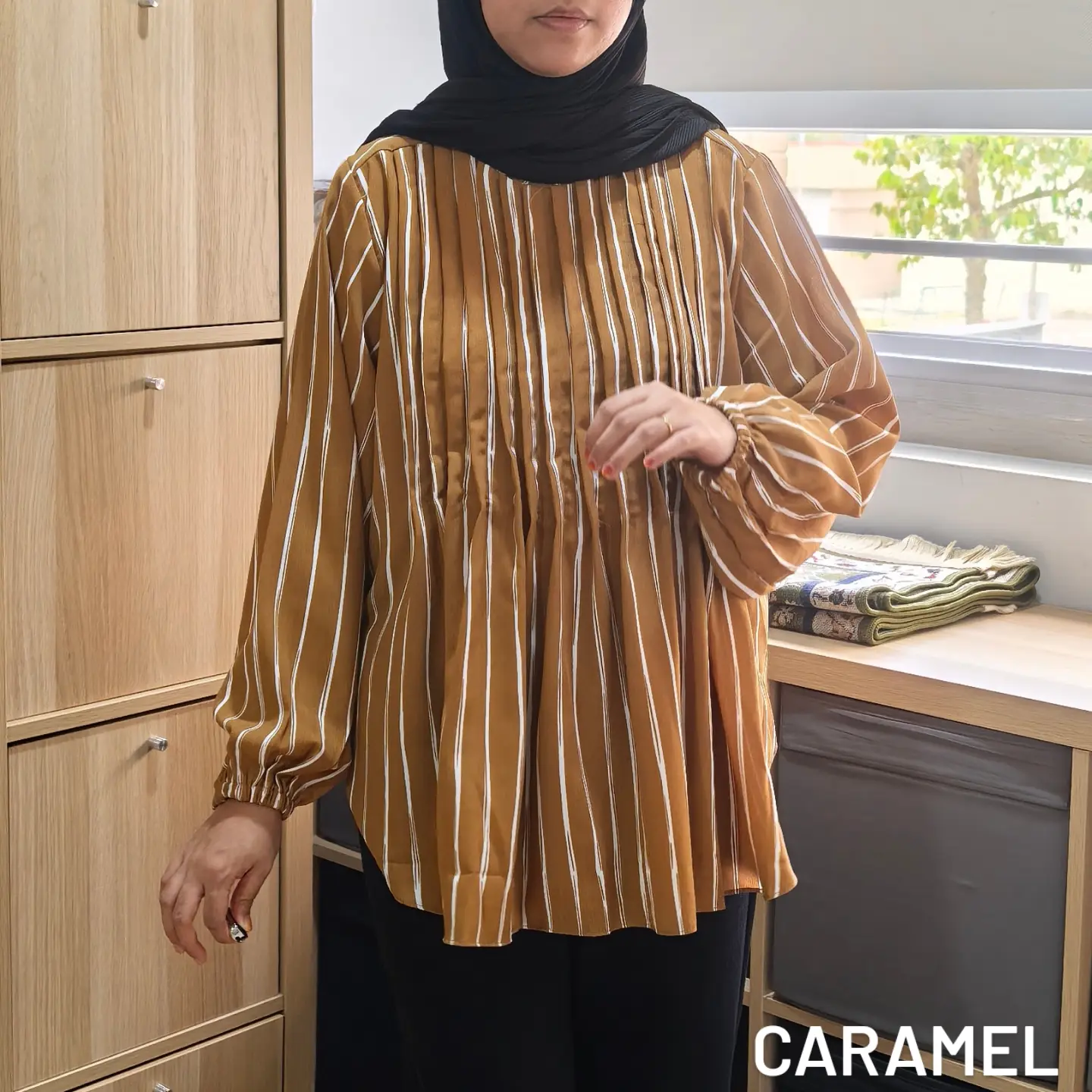 Pleats Stripe Top_8